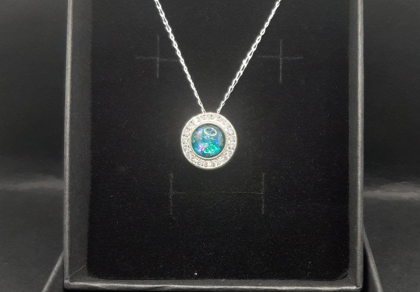 Luna Floating Necklace