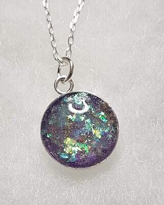 Indiana - Keepsake Small Round Necklace