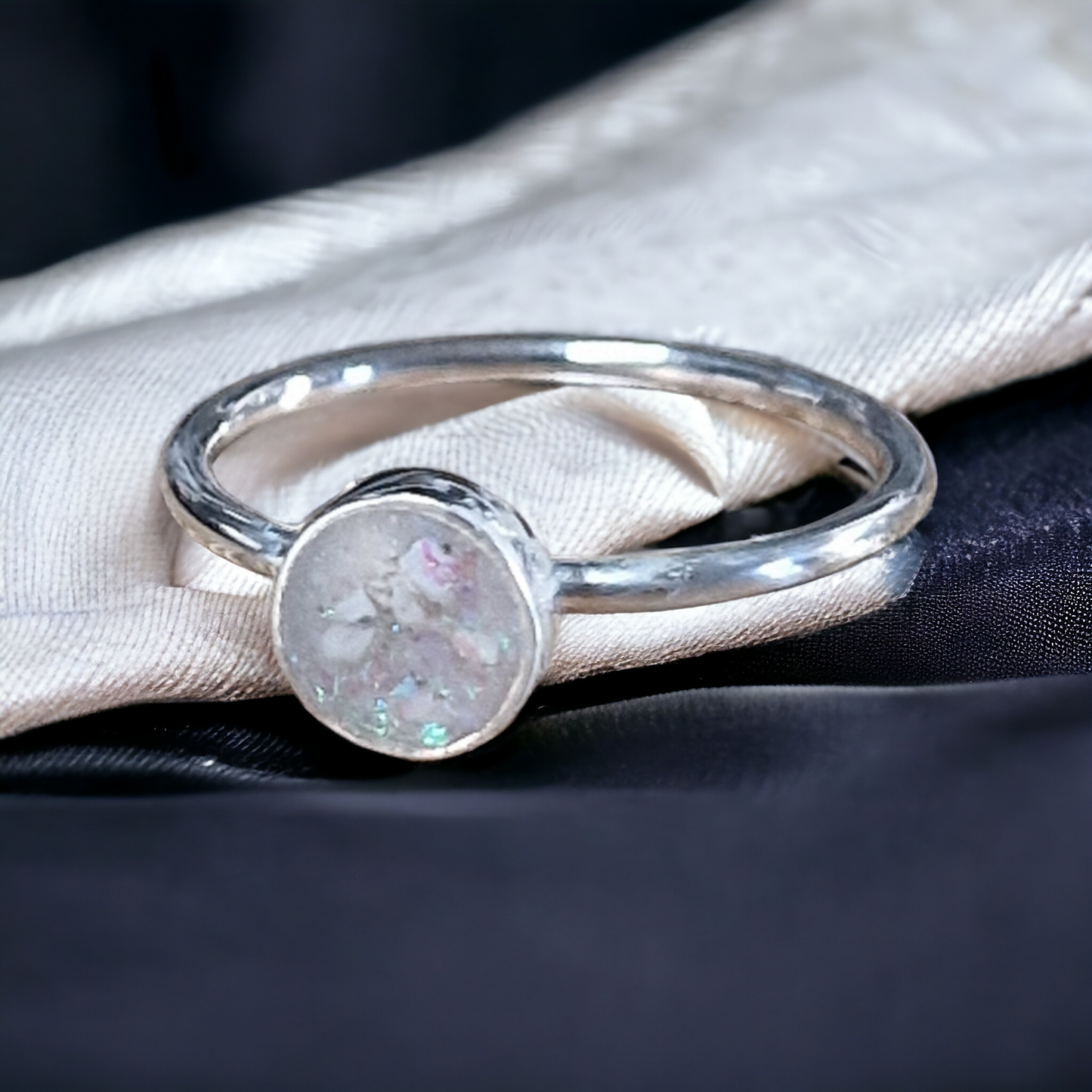 Kadey - Basic Round Ring