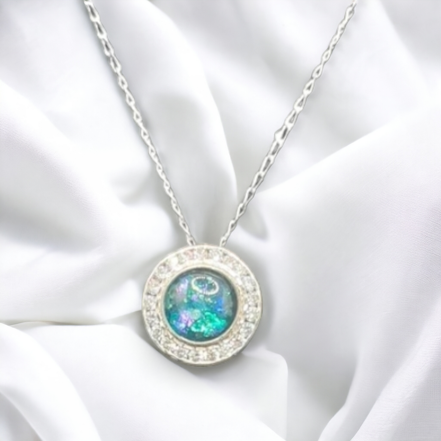 Luna Floating Necklace