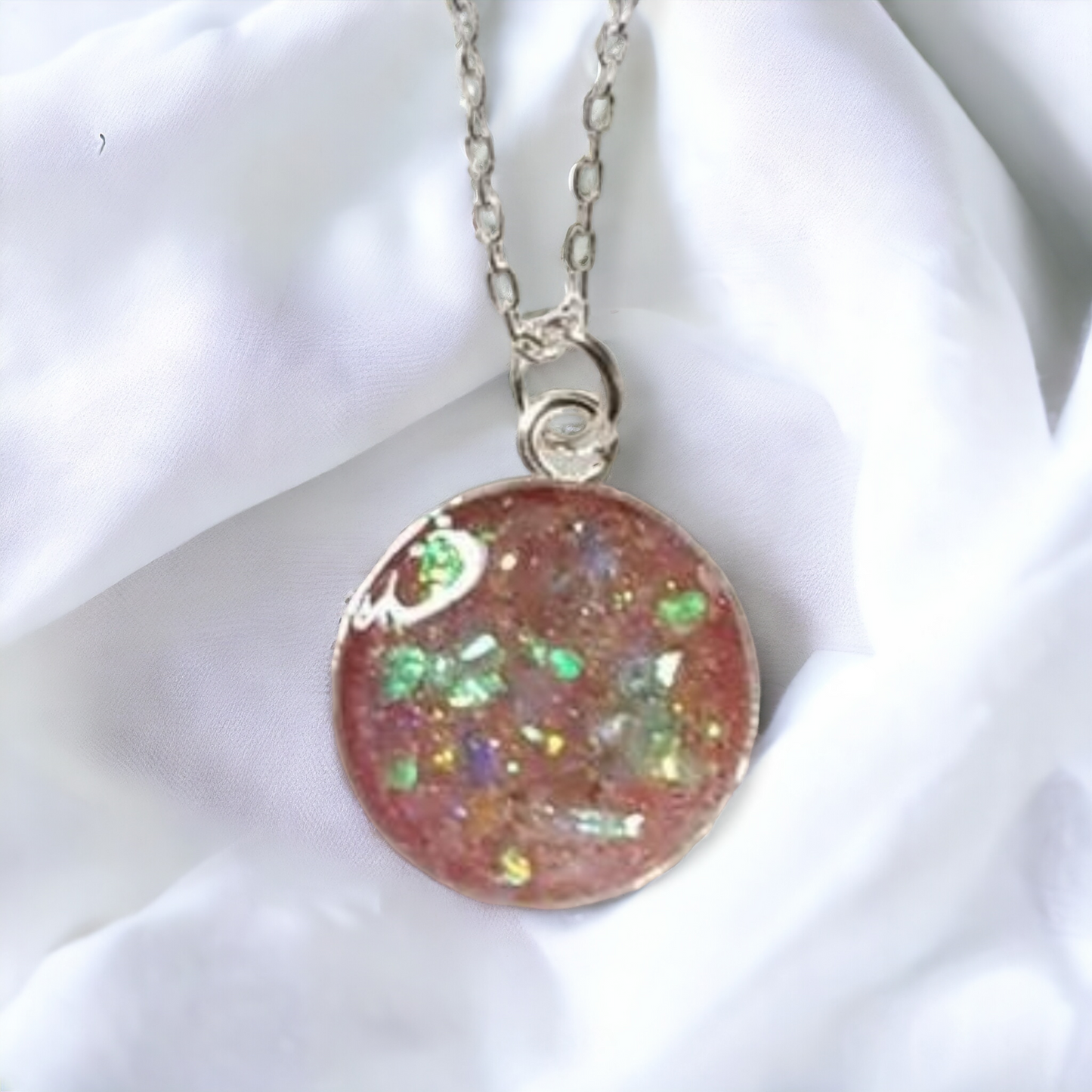 Indiana - Keepsake Small Round Necklace