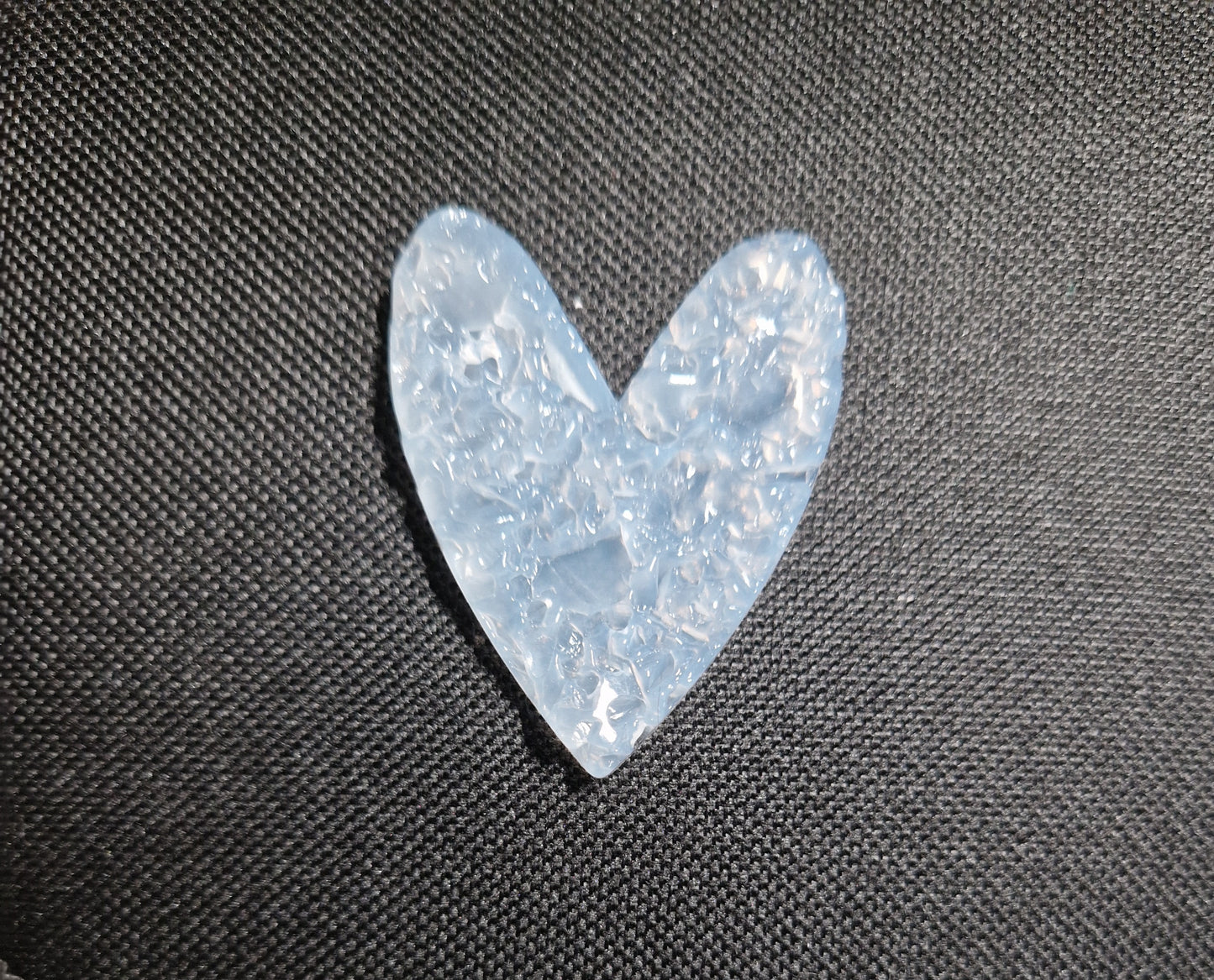 Heart shaped druzy silicone insert