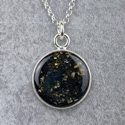 Rosalie - Keepsake Small Round Necklace